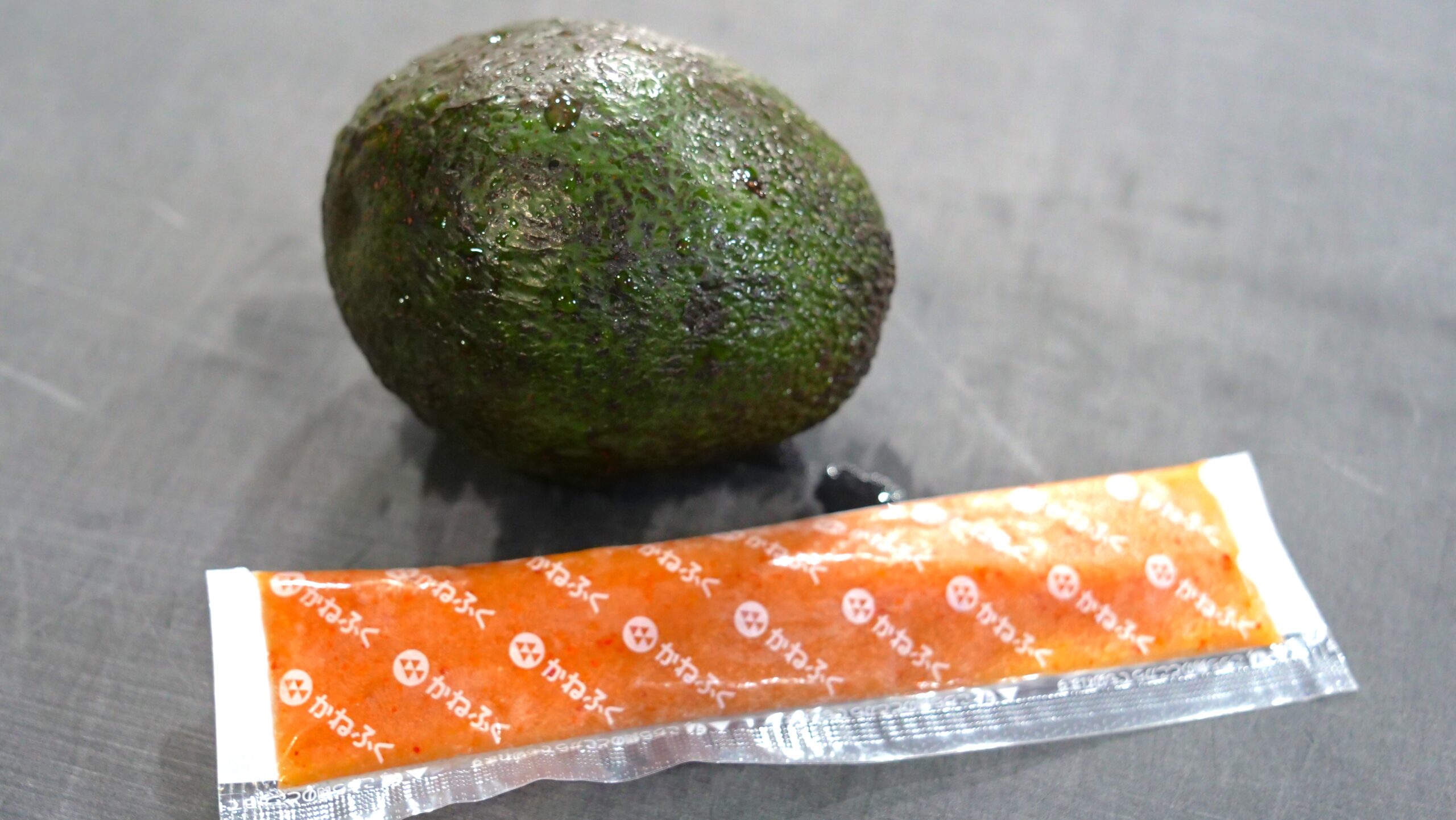 アボカドと明太子スティック