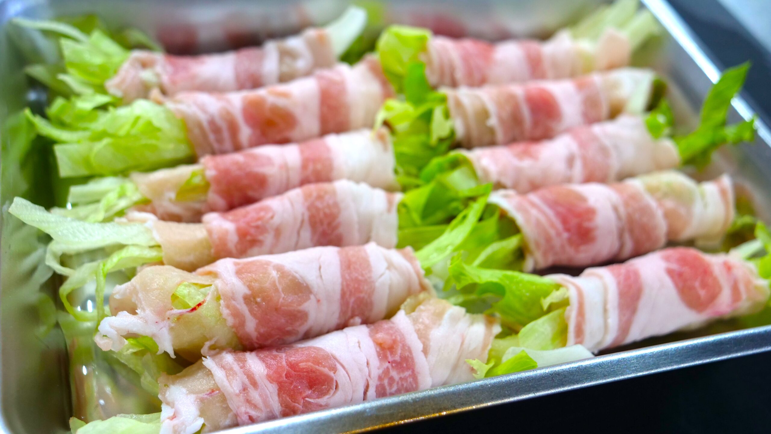 レタスの肉巻き